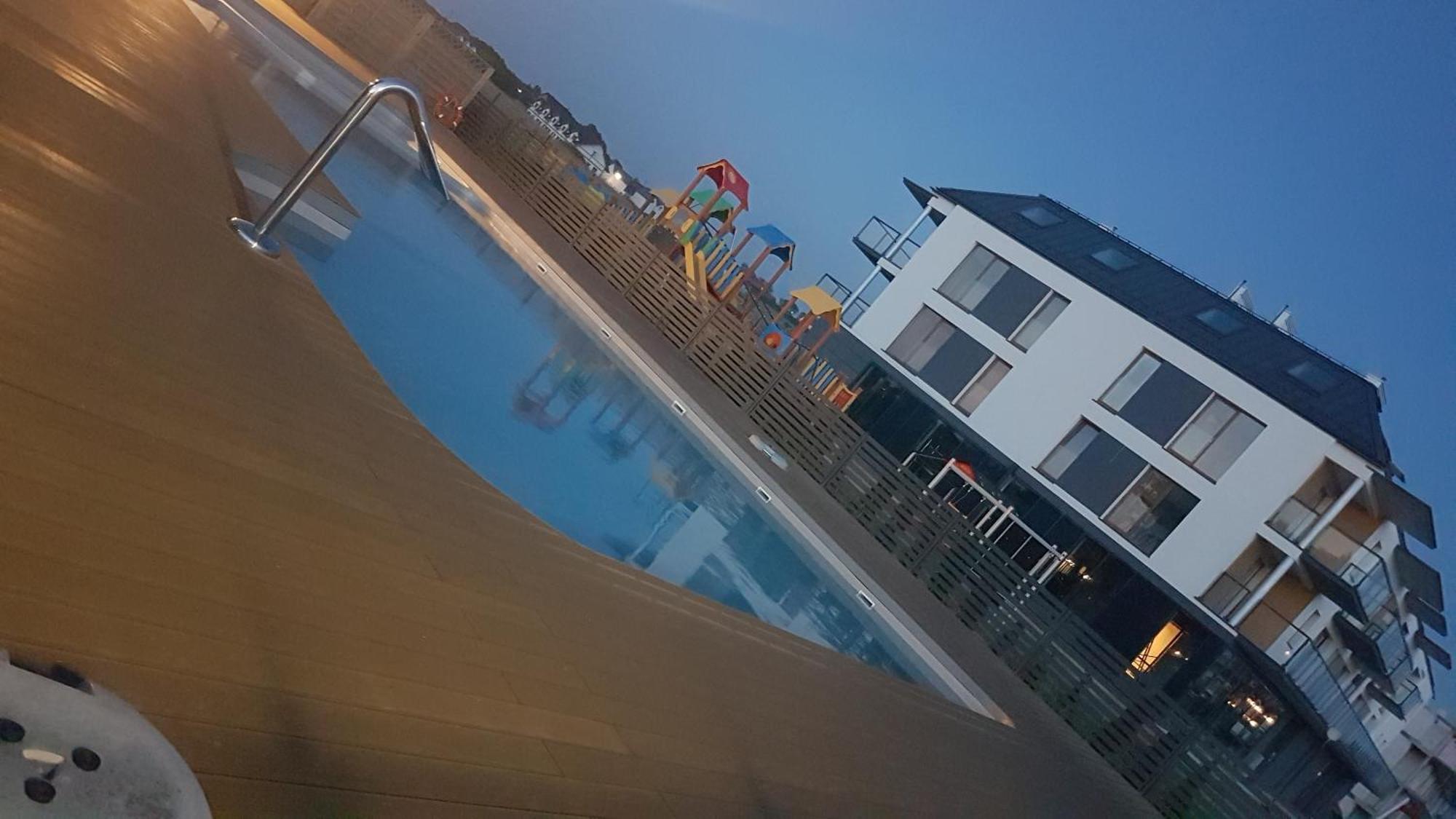 Apartamenty Przystanek Plaza Sarbinowo Exteriér fotografie