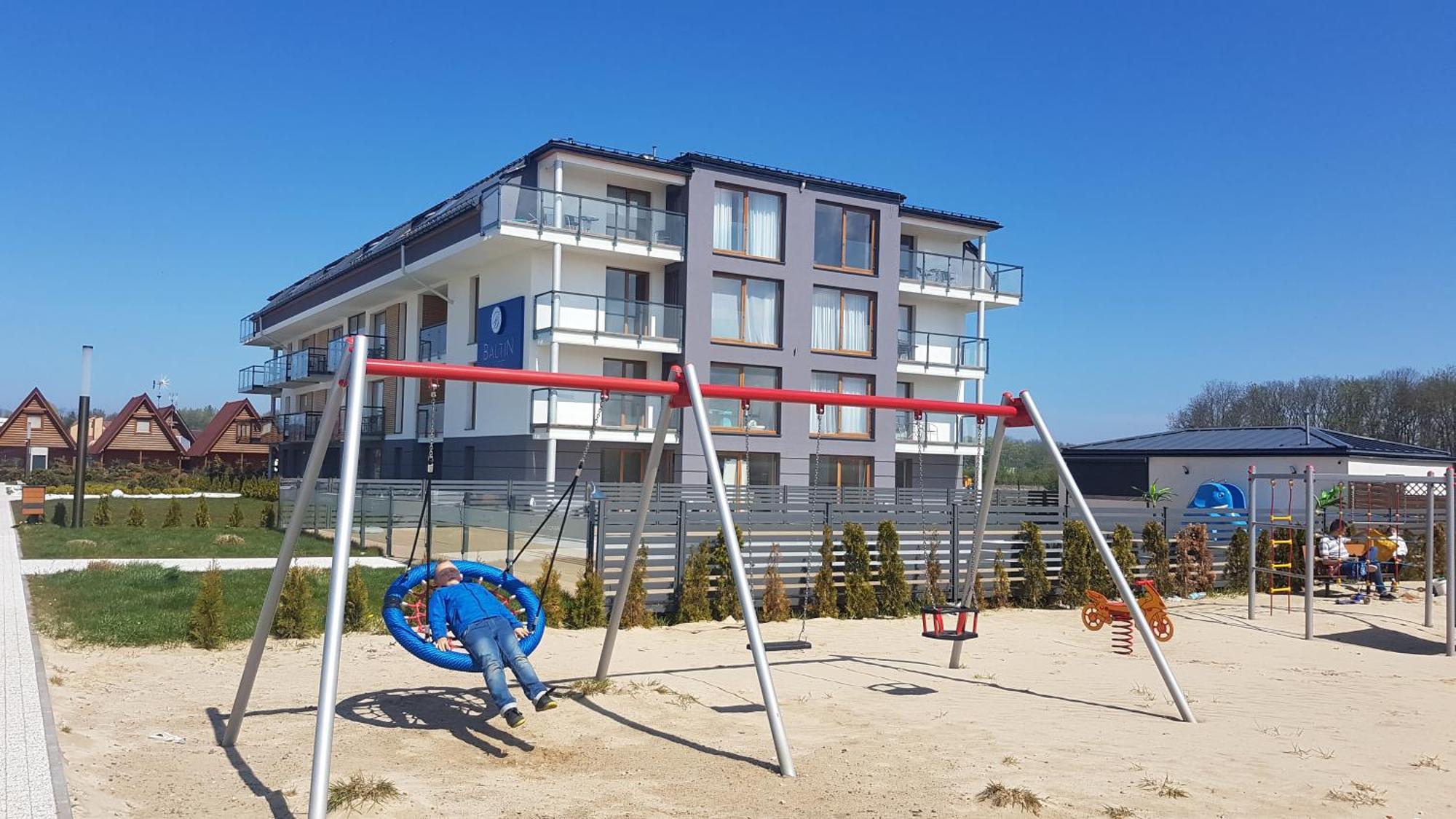 Apartamenty Przystanek Plaza Sarbinowo Exteriér fotografie